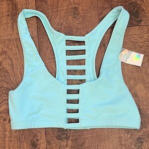 NWT PINK by Victoria’s Secret ultimate bra Sz small